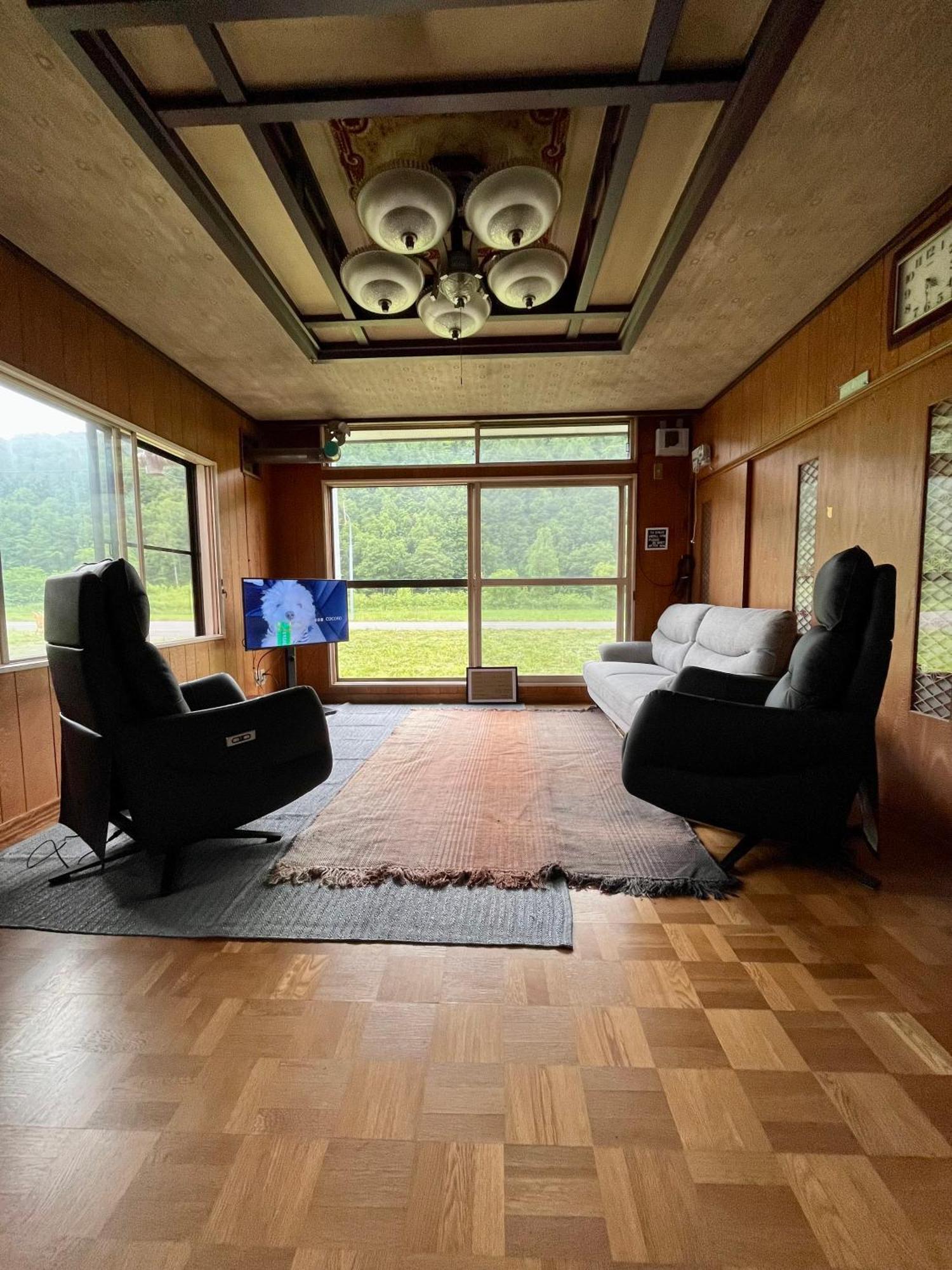Sound Garden Biei, Cricket Country house